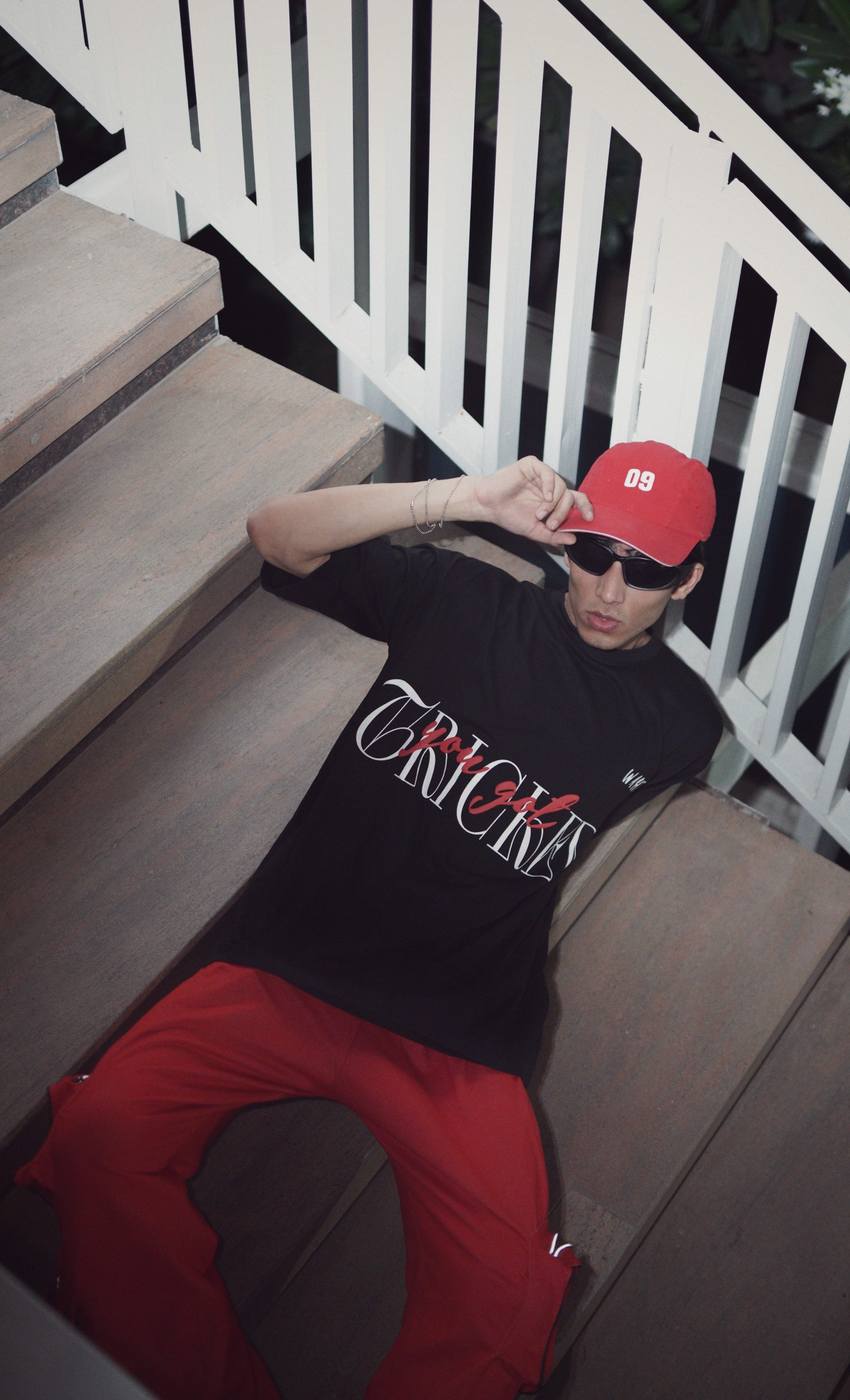 Tricked Black Oversized T-Shirt