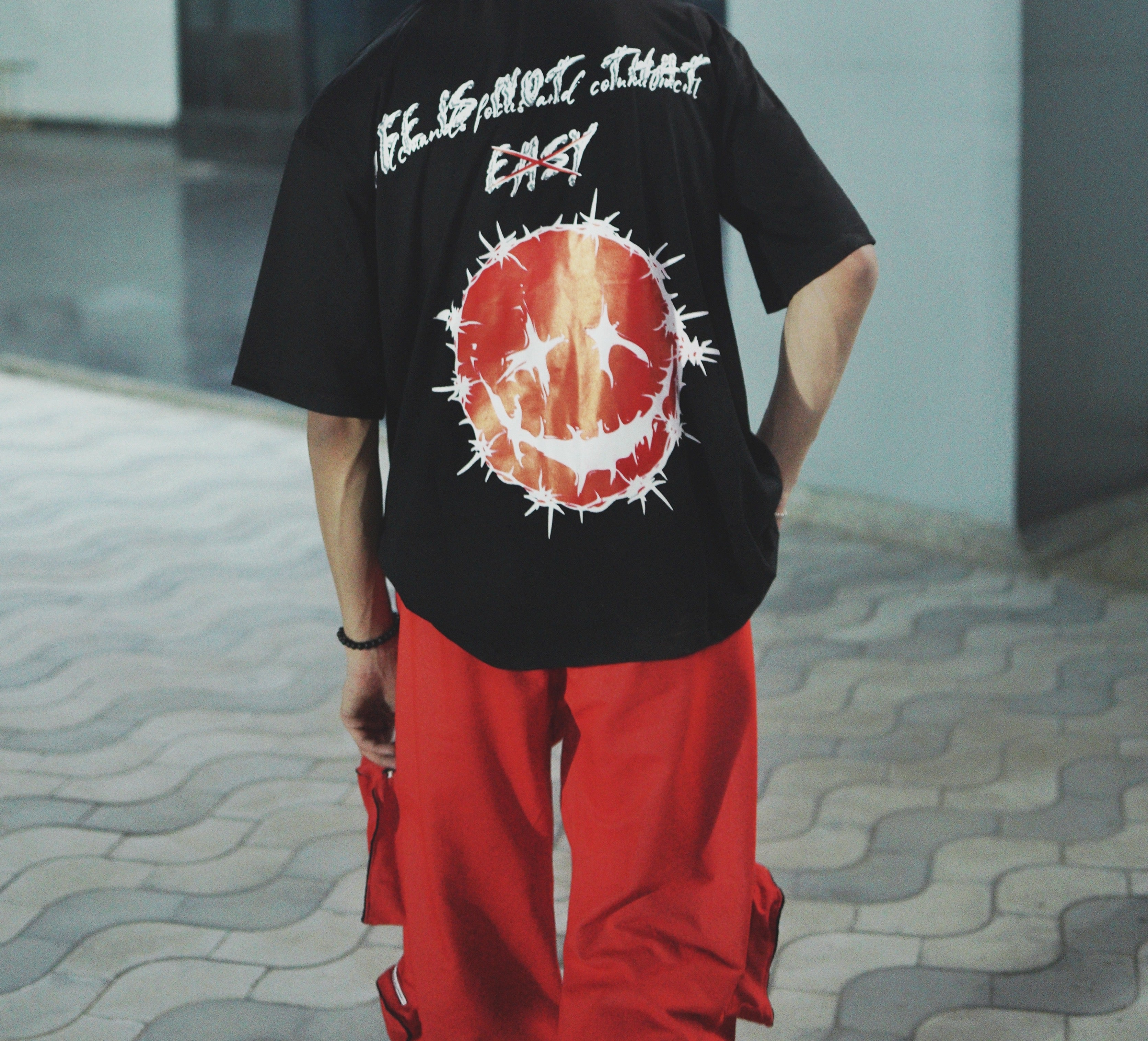 Tricked Black Oversized T-Shirt